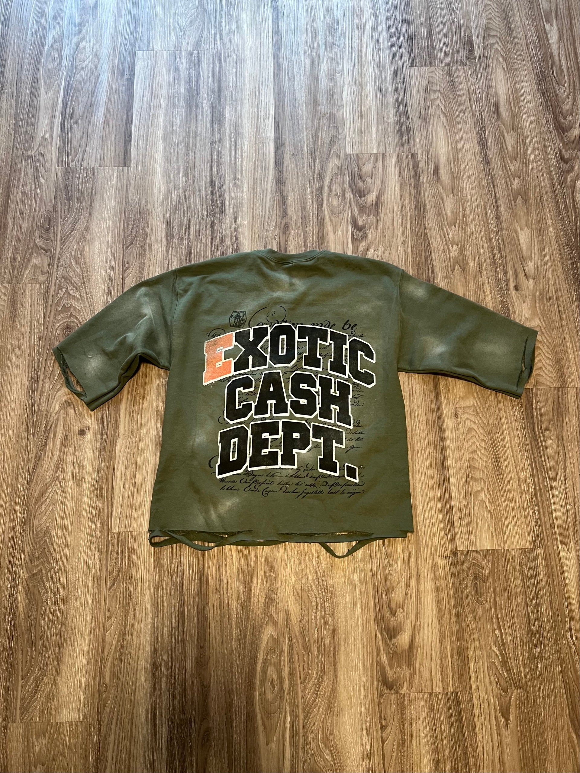 Jonny Exotic Cropped T