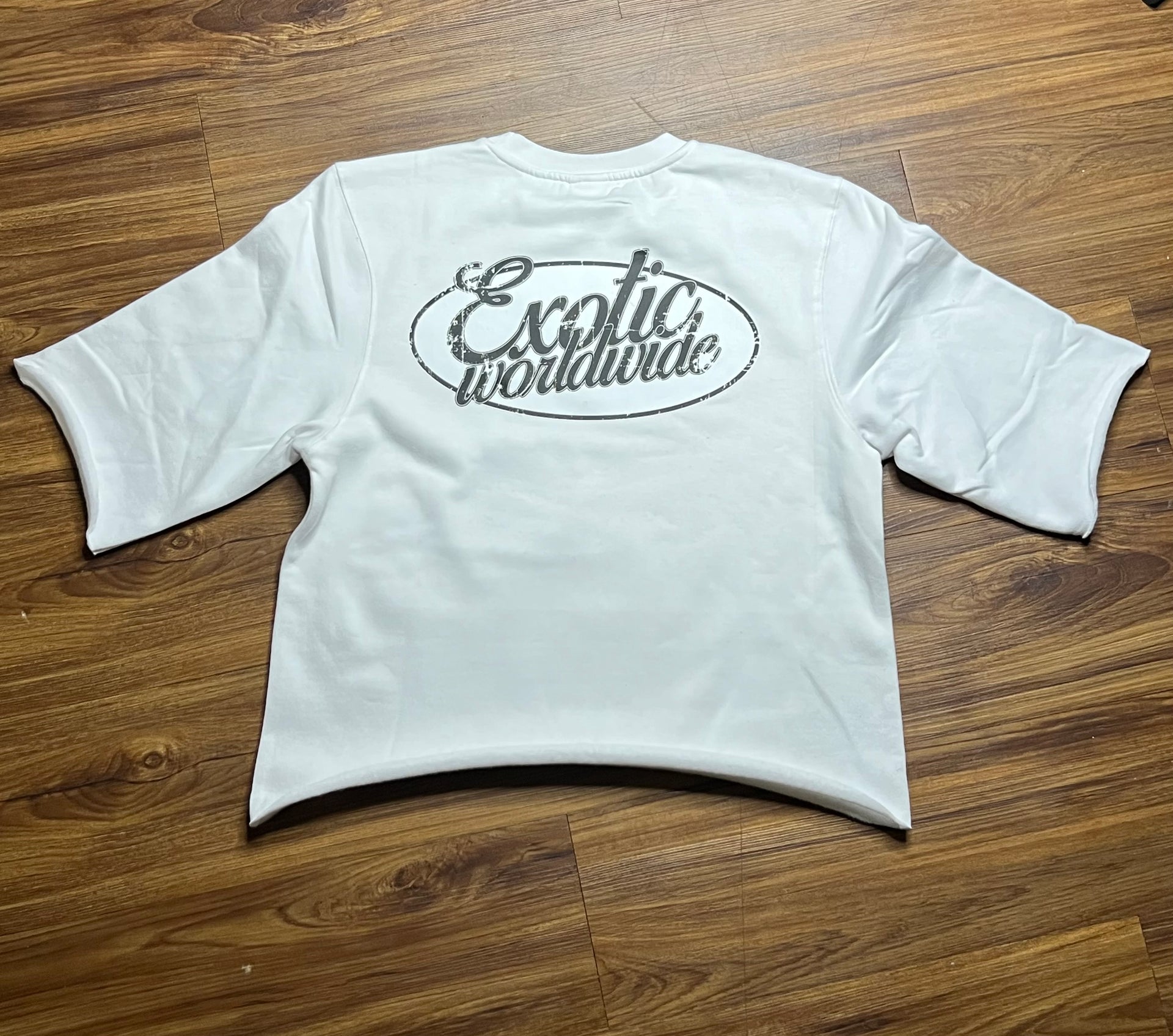 White Worldwide Cropped T